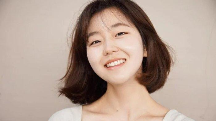  | 9 K-Drama Stars From 'Alchemy Of Souls' That You Can Follow On Instagram